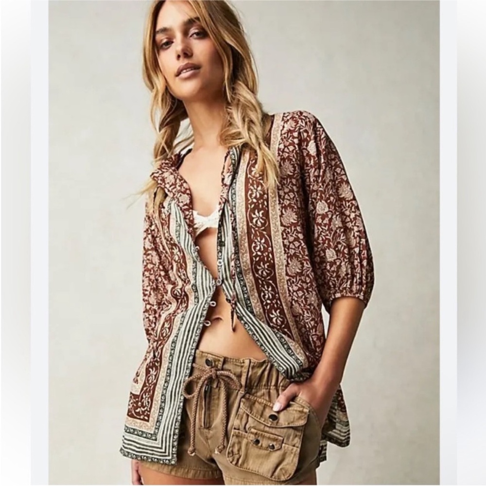 Free People - We The Free Batik Border Top- sz Small - oversized fit lightweight